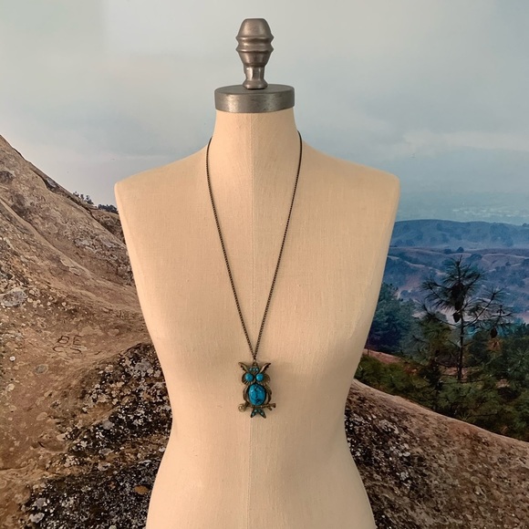 Women’s Turquoise Owl Necklace - Picture 1 of 3